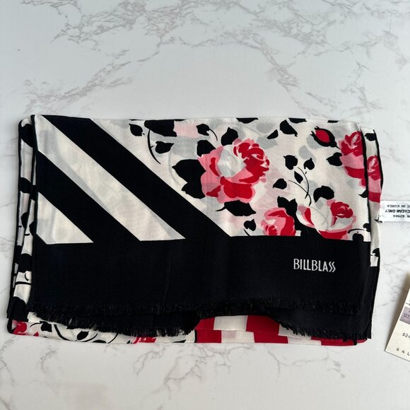 Bill Blass Silk Oblong Scarf, Red Rose Stripe Print, 56x11, Vintage Baar & Beard - Picture 6 of 10
